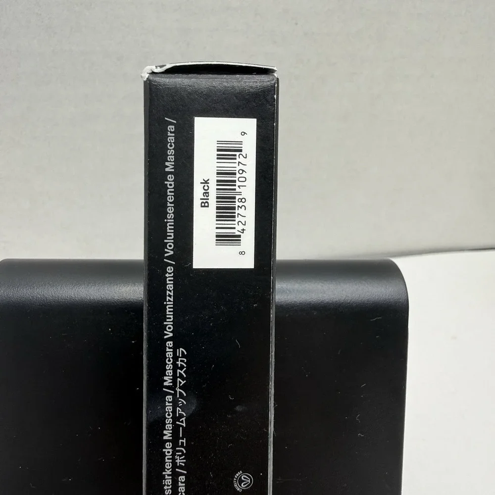Glo Skin Beauty Volumizing Mascara Black 9.5mL New In Box